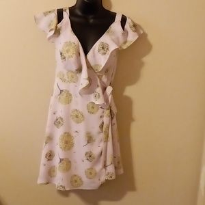 🆕 NWT Material girls lined wrap dress